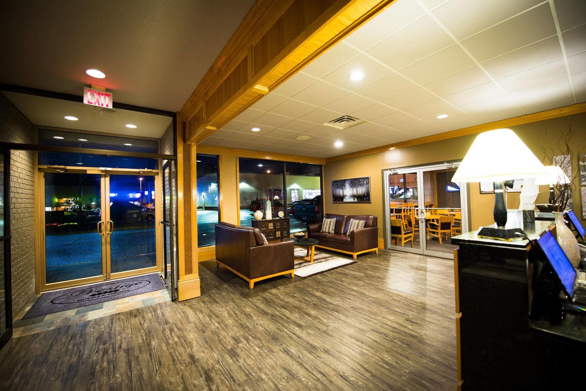 Prestige Oceanview Hotel Prince Rupert Bagian luar foto
